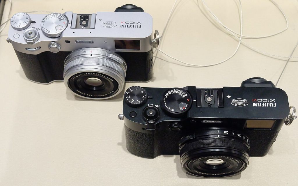 מצלמה קומפקטית Fujifilm X100VI